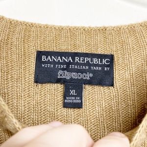 Banana Republic Flipucci Tan Sweater